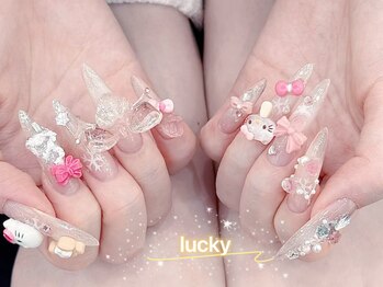 ラッキー(Lucky)/INSネイル