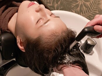 ヘッドスパサロン リアンジュ/【 スッキリ高濃度炭酸泉 】