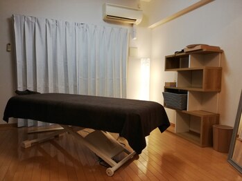 イマニティプラス(IMMUNITY+)の写真/【完全個室の隠れ家】希少なスウェディッシュ×整体を独り占め！深いコリと疲れを速攻回復へ。