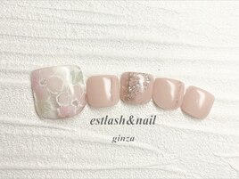 フットパンジーフラワーネイル