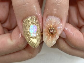 ジュムリエ/ひまわりネイル