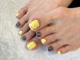 シンプルフットネイル