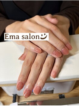 エマサロン(Ema Salon)/