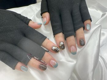 フローラネイルサロン/