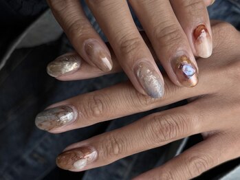 アロンネイル(A’arone nail)/