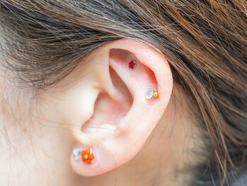サロンドエスキー(Salon de SKey)/大人きらめく耳ツボジュエリー