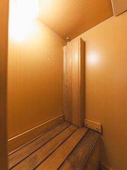 ヒフミ(hifumi.)/全身保湿もできるサウナ