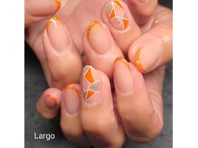 ネイル アンド ビューティ サロン ラルゴ(Nail and Beauty Salon Largo)の雰囲気（手描きの繊細アートで幾何学デザイン♪）
