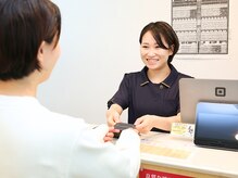 上本町骨盤整体院グッドの雰囲気（院内は明るく落ち着いた空間です【整体/腰痛/肩こり/産後骨盤】）