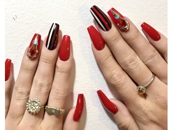リグネイルスタジオ(Lig nail studio)の写真/【NY仕込みの本場アート】圧倒的な技術×提案力！指を長く美しく見せる、貴方だけの唯一無二のデザイン♪