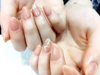 トータルビューティーサロンラグジー(TOTAL BEAUTY SALON LUXY)の写真/さり気なく大人可愛いデザインで女子力UP↑シンプルだからこそセンス際立つ☆長さだし・持ち込みもお任せ！