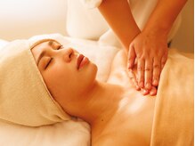 温(Onn)の雰囲気（筋膜×リンパの手技で・むくみ・首・肩こり・全身疲労解消！！！）