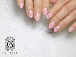 春に映えるピンクフレンチ！