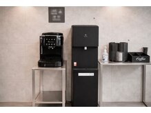 ビーアイ(BEEYE)の雰囲気（コーヒー、ウォーターサーバー完備◎ご自由にお飲みください！）