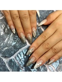 ニュアンスネイル