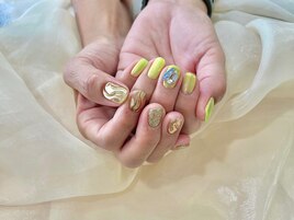 ミラーアシメネイル