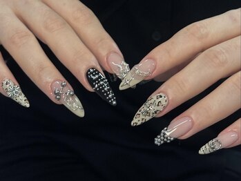 ネイルスタジオイー(nailstudio E)/【RUNA】dark°