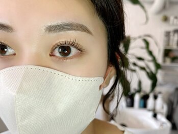 リリア(Rillia)の写真/眉毛wax+間引きでお顔の印象UP☆毎日のメイクの時短にも◎お悩みに合わせたデザインをご提案いたします♪