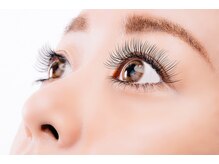 大人気♪『まつげパーマ』でかわいさUP♪