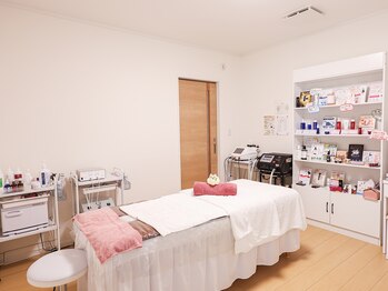 キミーエステティックサロン(kimmy esthetic salon)/こちらはサロン内です。