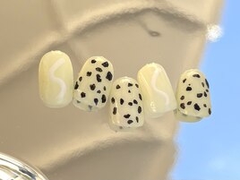 パステルイエロー個性派！