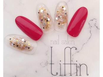 ネイルサロン ティフィン(tiffin)/コントラストでお洒落ネイルに♪