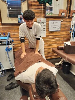 吉祥寺サンロード整骨院/膝のつらさ