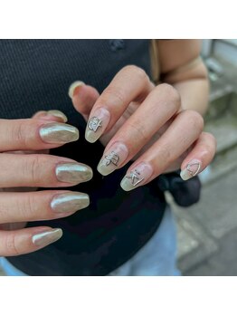 サロンドティス 学芸大学(salon de tis)/ミラーネイル