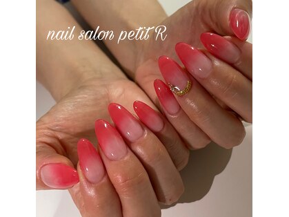 ネイルサロン プティアール(petit R)の写真