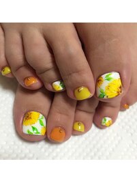ひまわりフットネイル☆