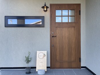 フレグラントオリーブ(fragrant olive)/サロンの目印はこちら！