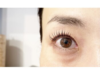 トラット エステアンドアイズ(tratto)/マスカラパーマ