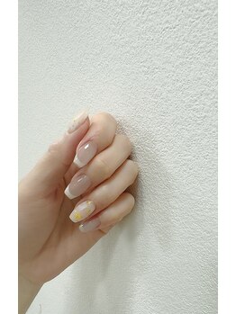 バースデーバースデー 藍住店(BirthDay BirthDay)/☆フレンチ×フラワーネイル