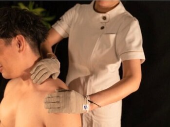 イーハンズ 福岡店(e-Hands)の写真/《日々辛い腰の痛みを改善へ》腰痛の原因である身体の歪みをほぐしながらケアします！