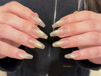 バルミー(balmy)の写真/【自爪を育み理想の形へ】指先のお悩みに寄り添う、丁寧な造形技術◎イベントなどで綺麗に魅せたい方にも♪