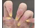 長さ出しチックグラデーネイル