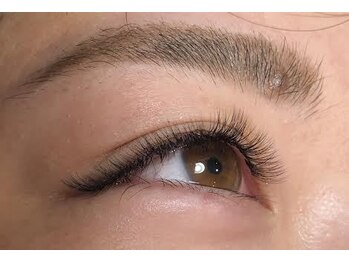 イノセントネイル(Innocent nailMR)/ボリュームラッシュ