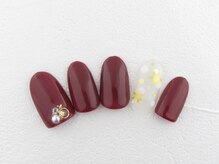 ネイル マニシア(Nail Manicia)/雪の結晶　レッド　ネイル