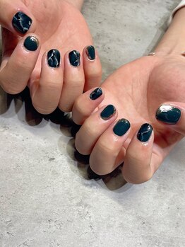 エム(em)/メンズネイル