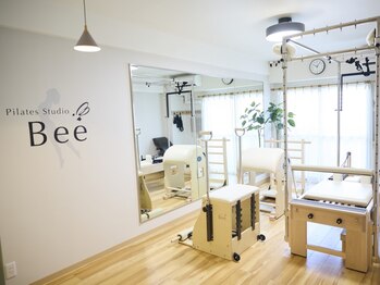 ビー 五反田店(Bee)