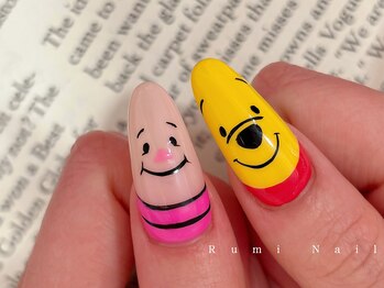 ワンホンネイル 新宿(Rumi Nail)/ポップネイル/プーさん/カラフル