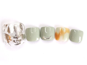 ネイルサロン アテナ(Athena)/200種類から選べるデザイン