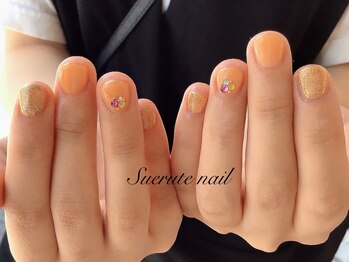 スエルテ ネイルサロン 北千住店/上品ハロウィンカラー ¥7000