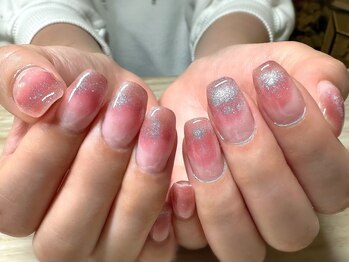 アミュリー ネイル アトリエ(Amury nail atelier)/マグネットネイル チーク 大人