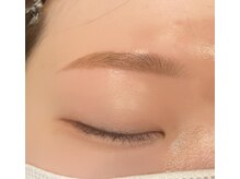 ビューステージ アイブロウサロン 吉祥寺/平行デザイン