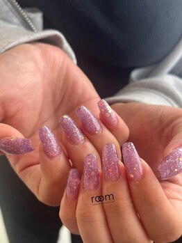 ルーム ビューティーラボラトリーズ(room beauty laboratories)/ラメネイル×スカルプ