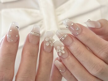 プティ(petit)の写真/新作マグネットネイルやトレンドアートが豊富で、季節感があるデザインも多数！いつでもトレンドを先取り♪