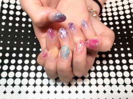 クリアベースのニュアンスネイル