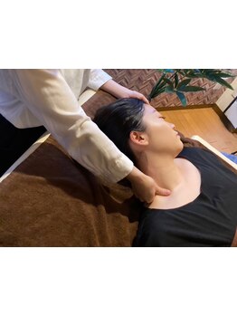 首・肩のつらさを改善したい