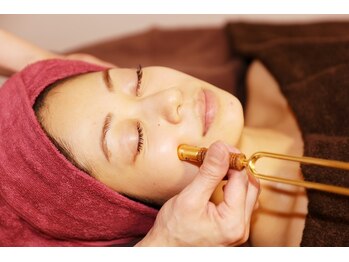 サリータセグンド(SARITAII)/TFフェイシャル